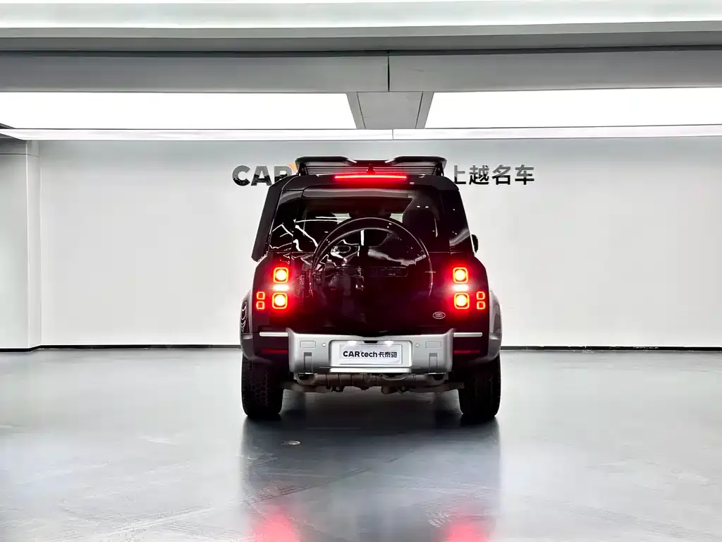 Land Rover Defender 2024 из CN, фото 2