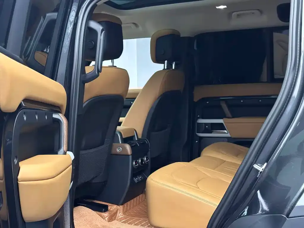 Land Rover Defender 2024 из CN, фото 9