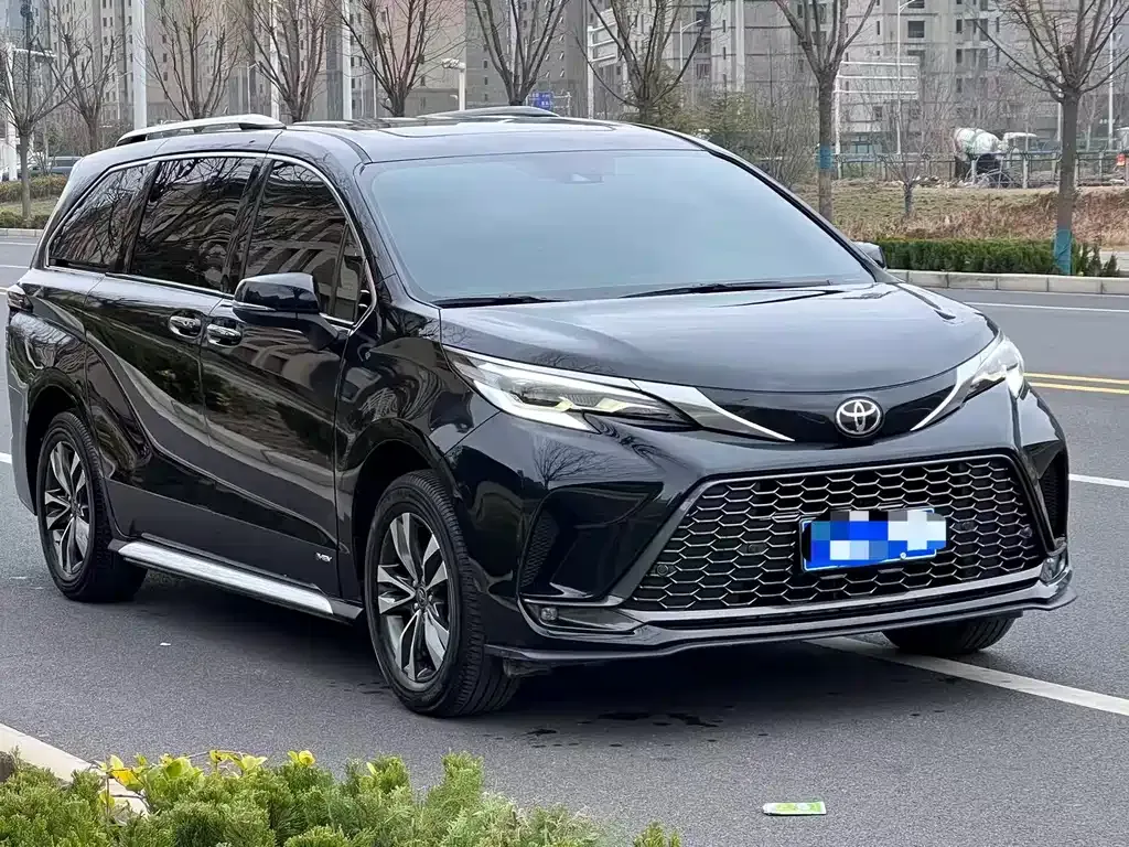 Toyota Granvia 2025 из CN, фото 9