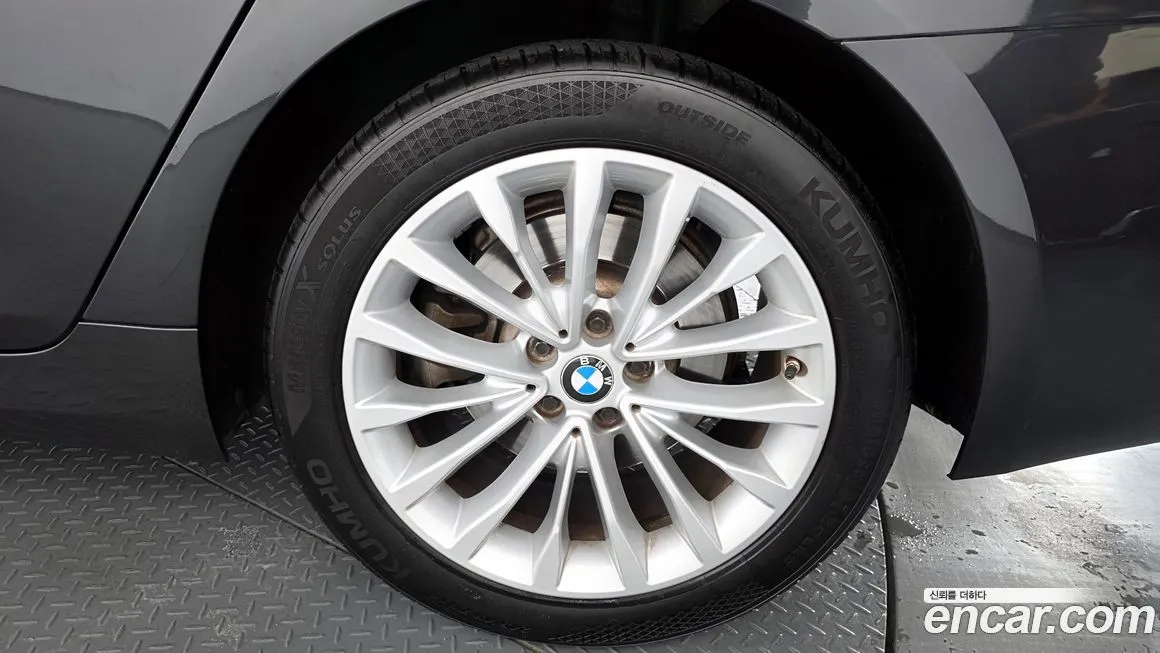 BMW 5-Series 2021 из KR, фото 6