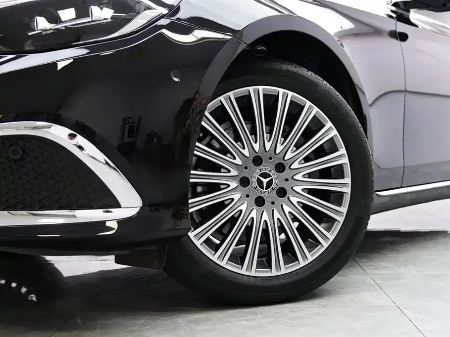 Mercedes-Benz E-Class 2023 из CN, фото 8