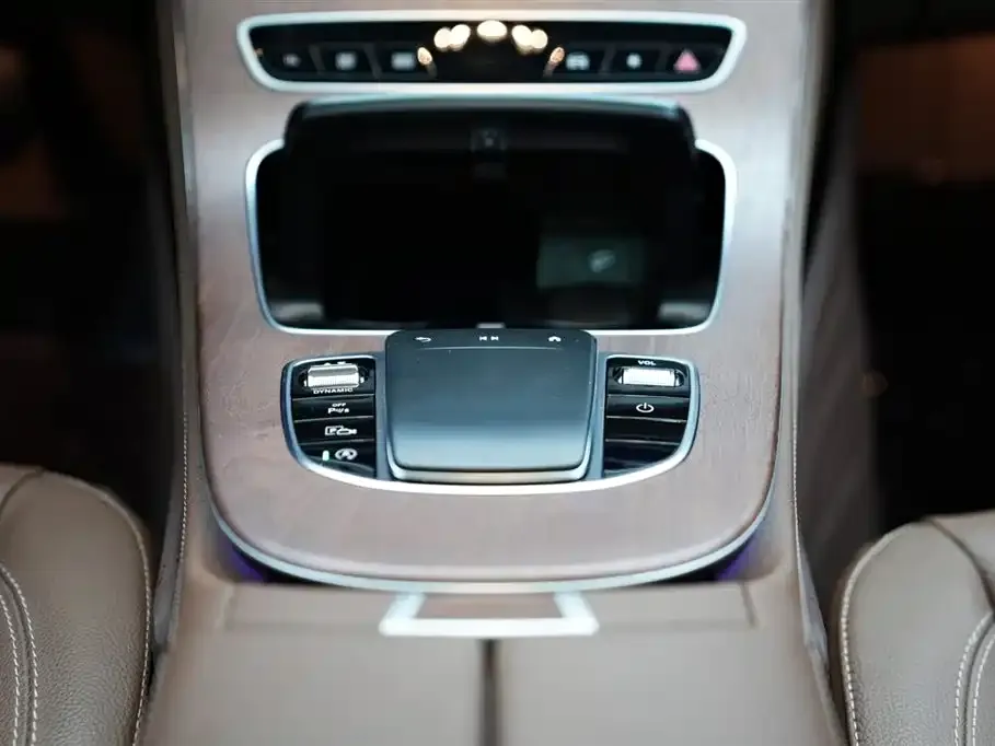Mercedes-Benz E-Class 2023 из CN, фото 10