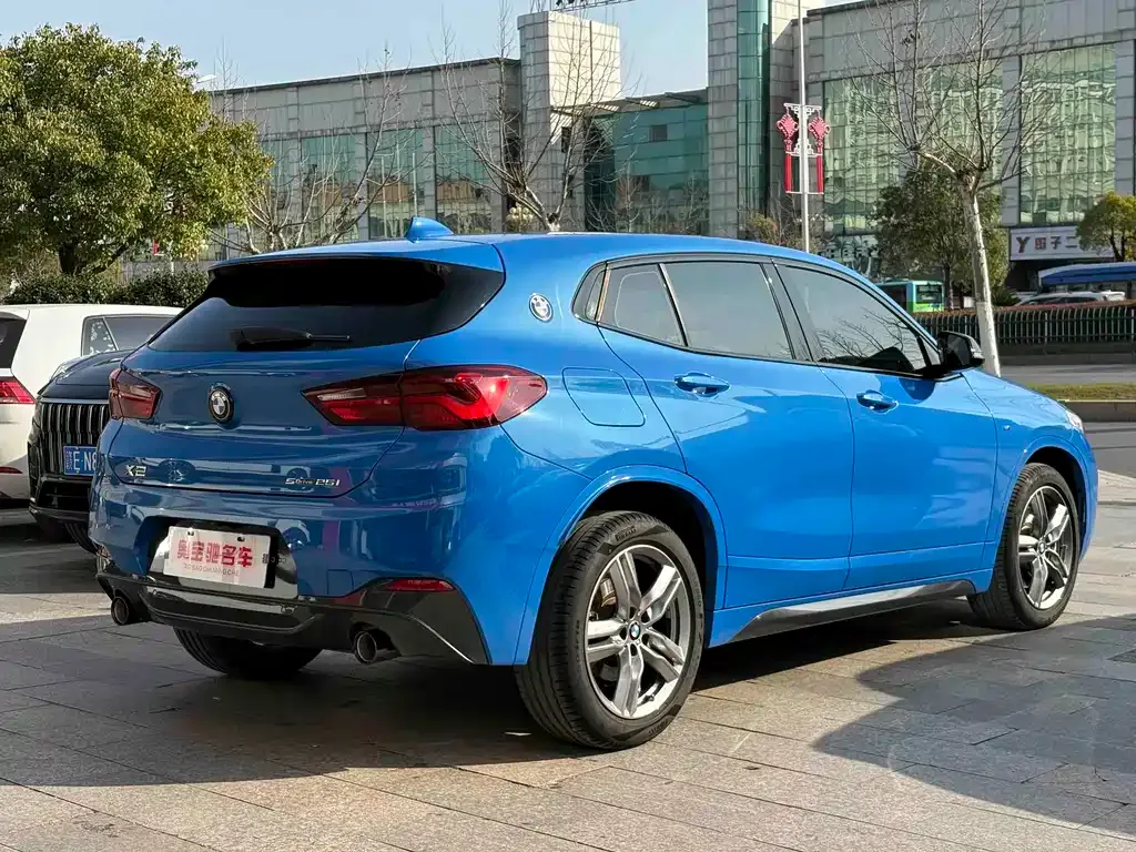 BMW X2 2024 из CN, фото 5