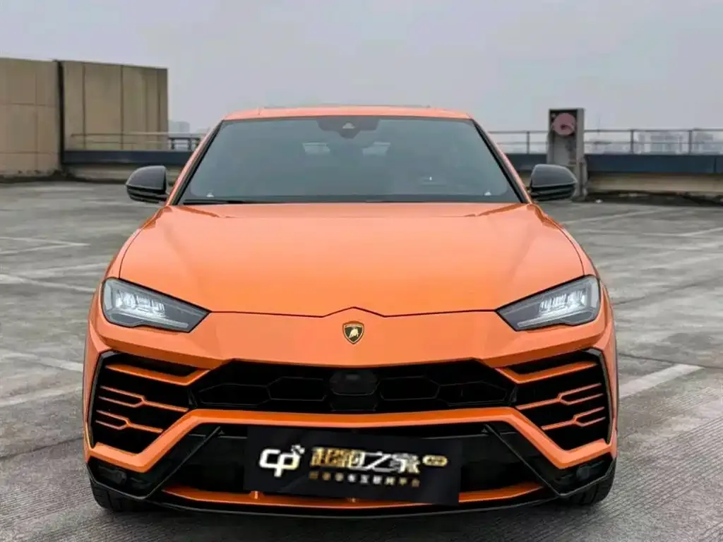 Lamborghini Urus — фото 6