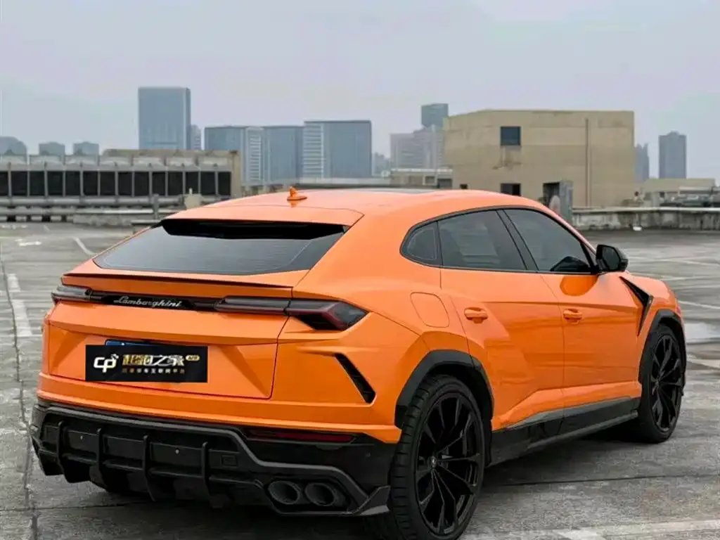 Lamborghini Urus — фото 2