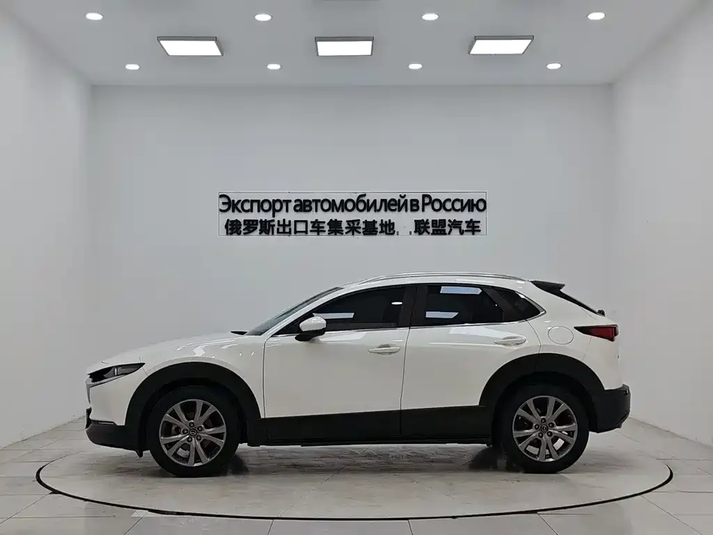 Mazda CX-30 — фото 9