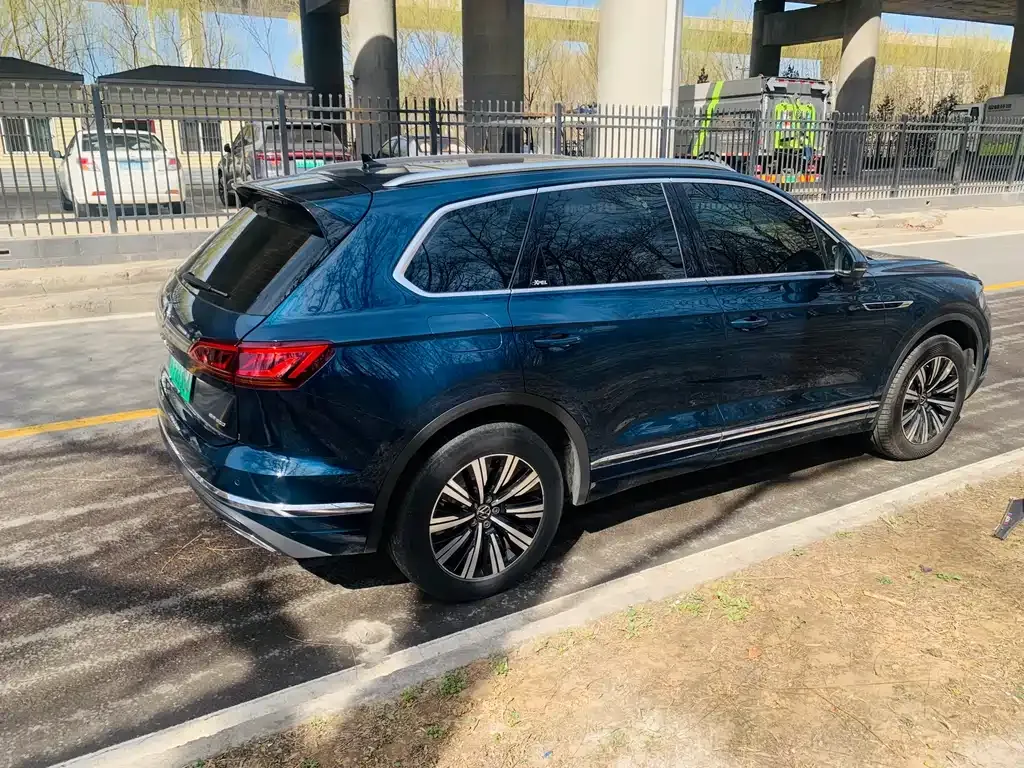 Volkswagen Touareg New Energy 2021 из CN, фото 7