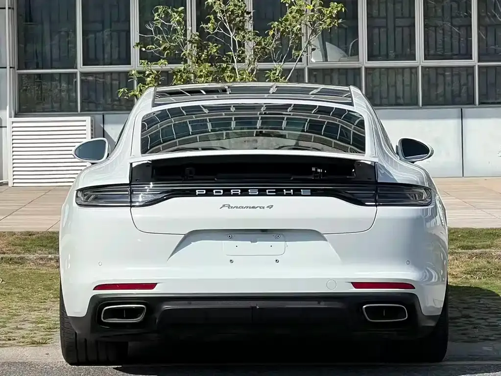 Porsche Panamera — фото 6