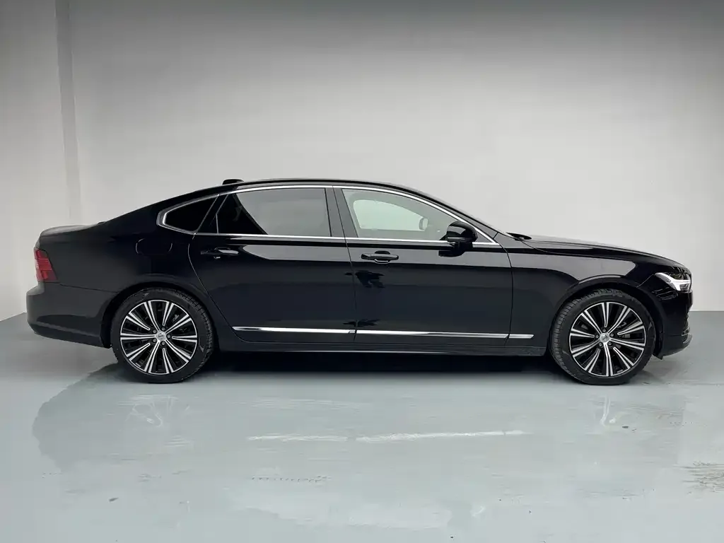 Volvo S90 — фото 5