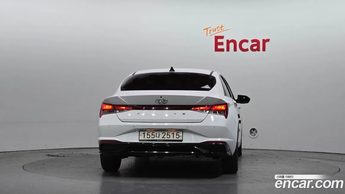 Hyundai AVANTE — фото 2