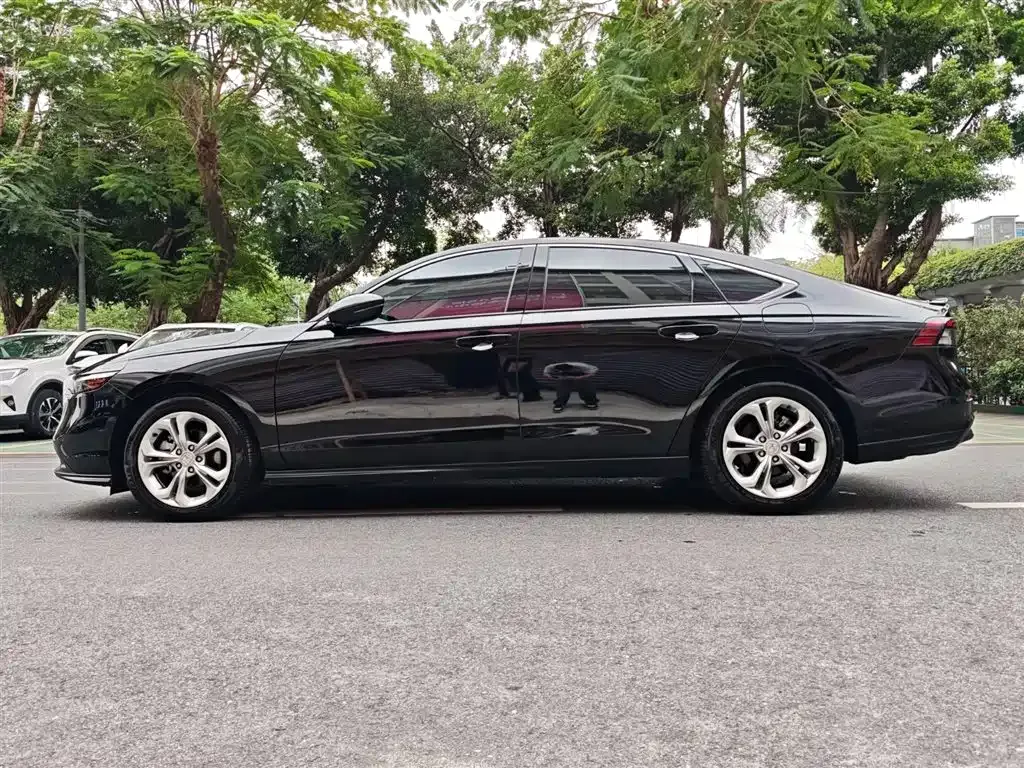Honda Accord — фото 9