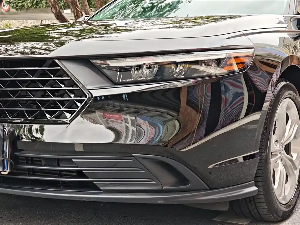 Honda Accord — фото 3