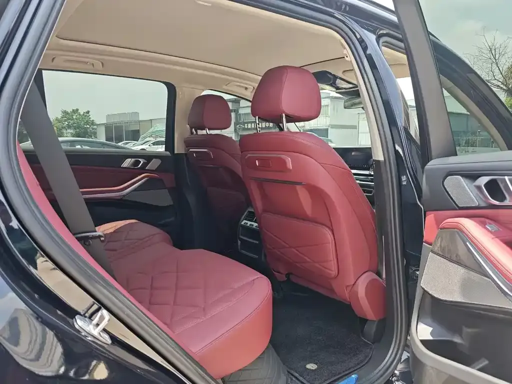 BMW X5 2024 из CN, фото 2