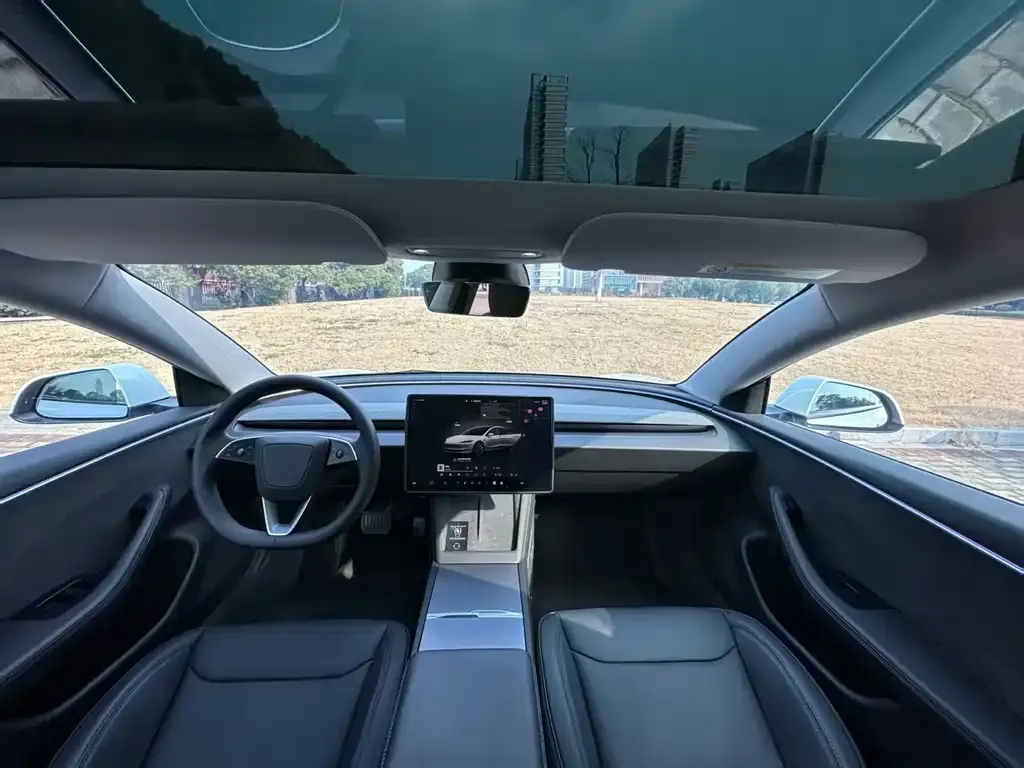 Tesla Model 3 2024 из CN, фото 7