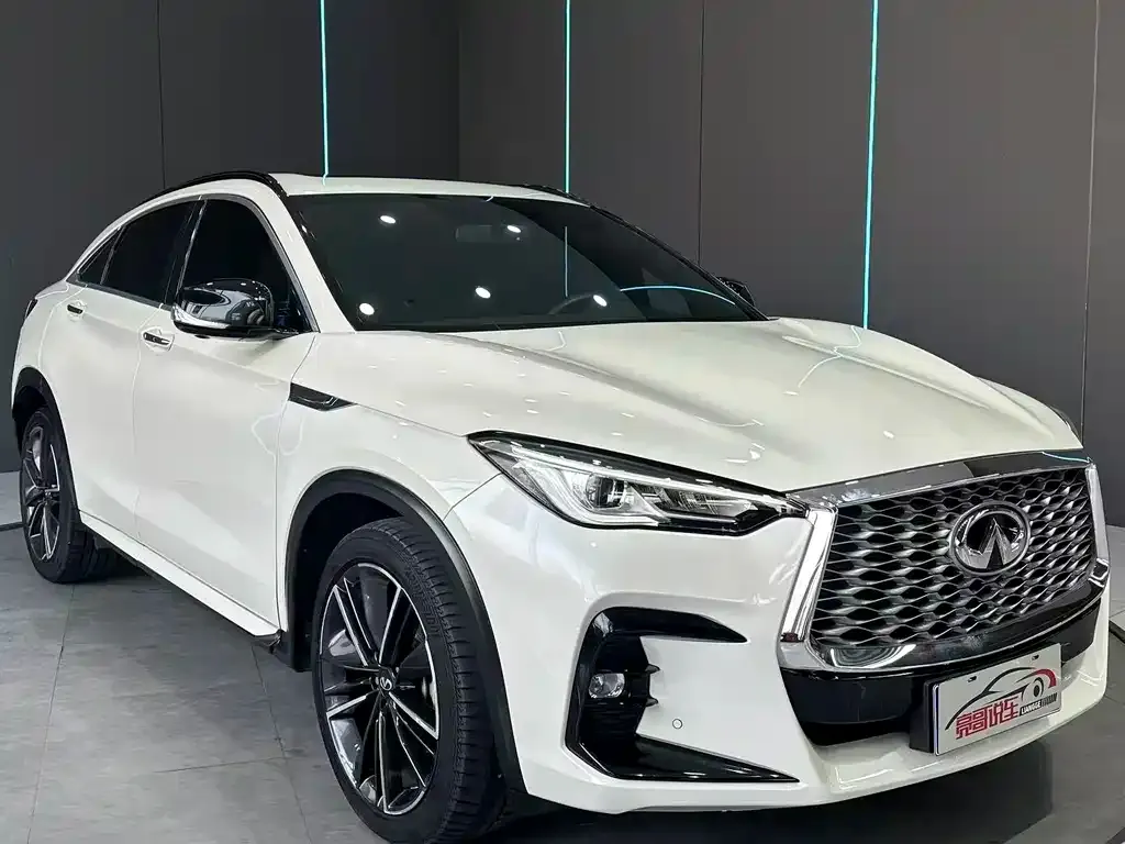 Infiniti QX55 2023 из CN, фото 7