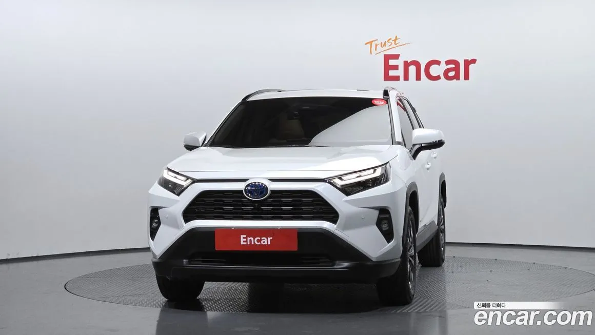 Toyota RAV4 2024 из KR, фото 5
