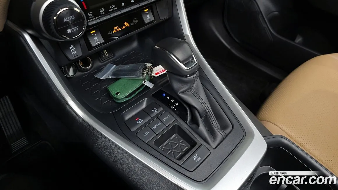Toyota RAV4 2024 из KR, фото 6