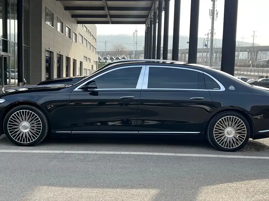 Mercedes-Benz S-Class — фото 4