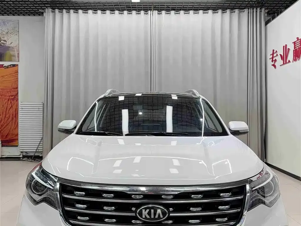 Kia Sportage — фото 2