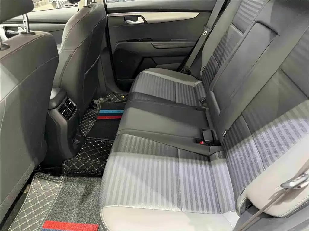 Kia Sportage — фото 3