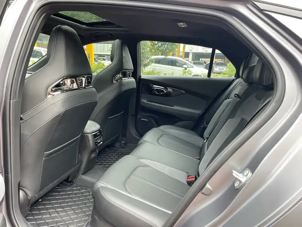 GAC Motor Shadow Leopard — фото 9