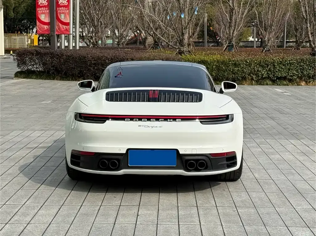 Porsche 911 2023 из CN, фото 9