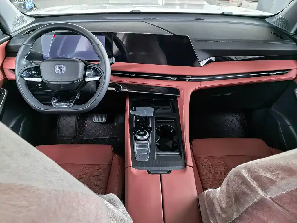 Changan CS75PLUS — фото 4