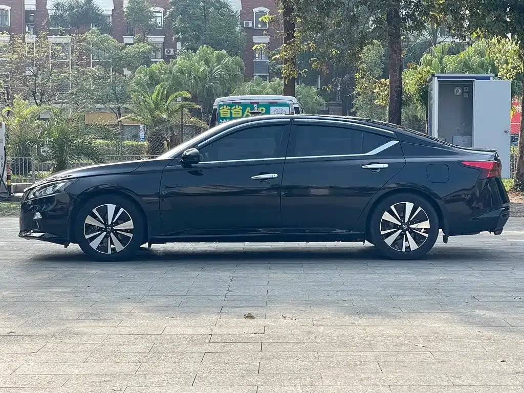 Nissan Teana 2022 из CN, фото 9