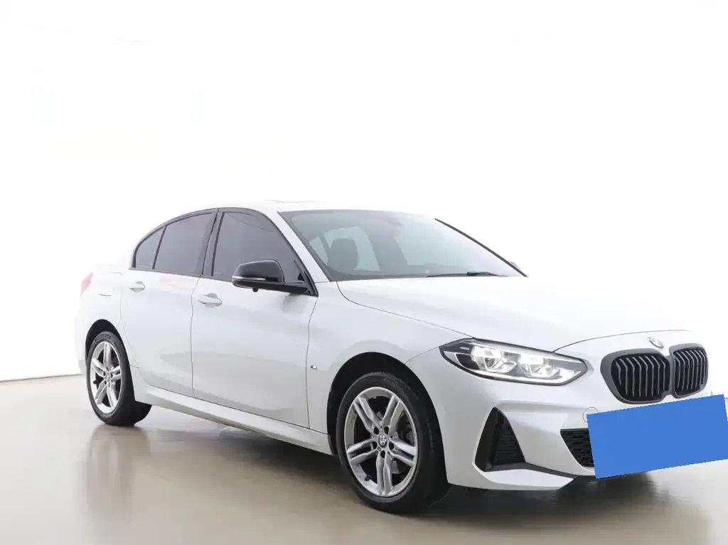 BMW 1 Series 2023 из CN, фото 7