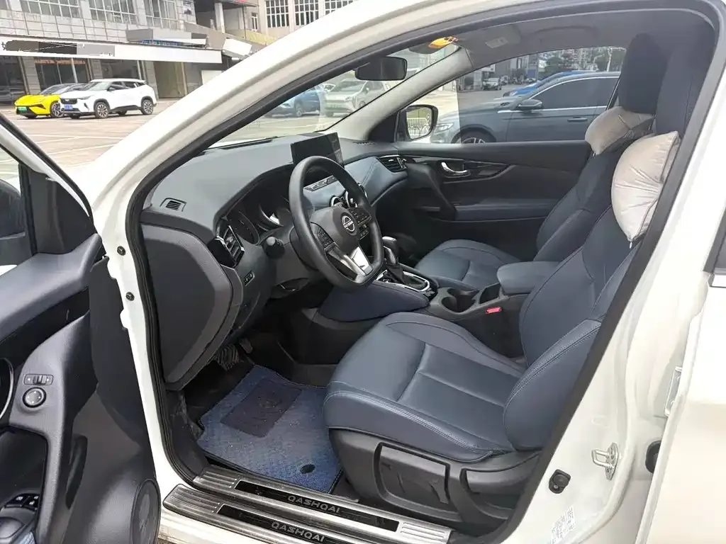 Nissan Qashqai — фото 4