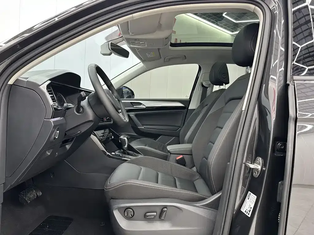 Volkswagen Tayron 2022 из CN, фото 7