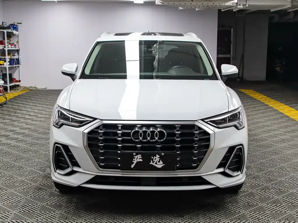 Audi Q3 — фото 10