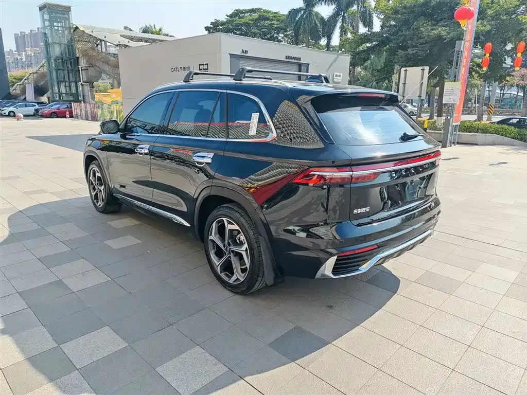 Geely Xingyue L — фото 8