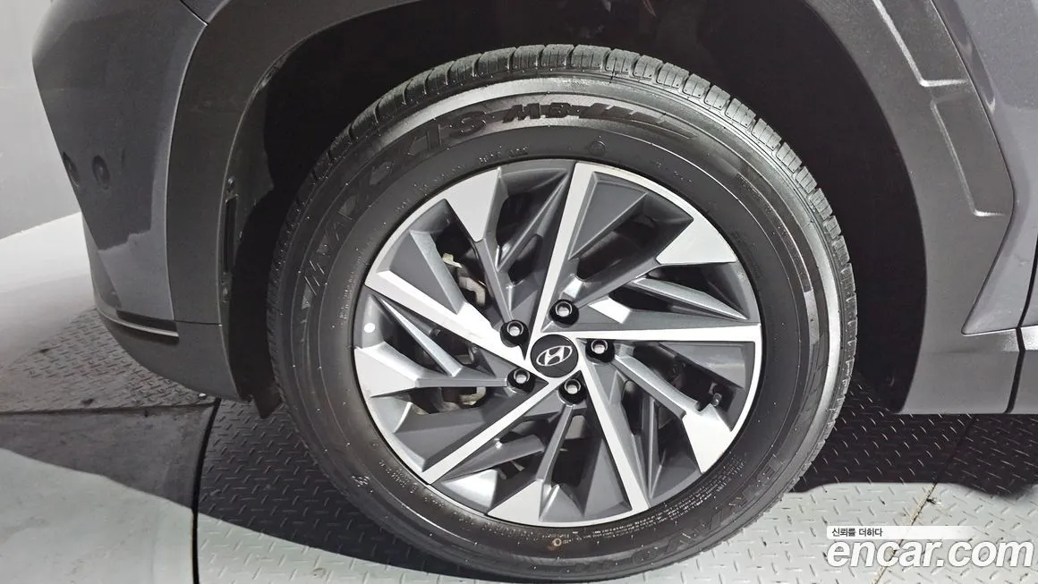 Hyundai Tucson 2023 из KR, фото 3