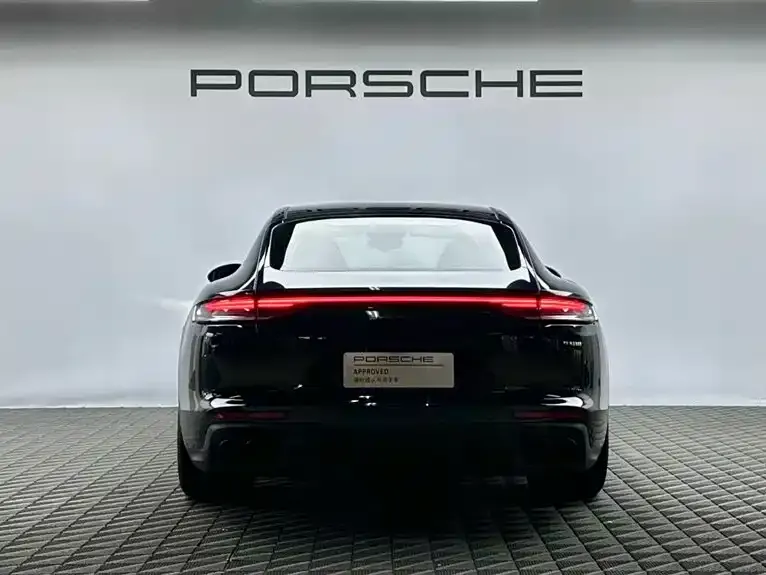 Porsche Panamera — фото 6