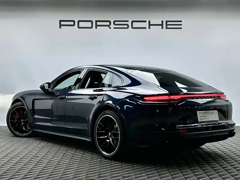 Porsche Panamera — фото 2