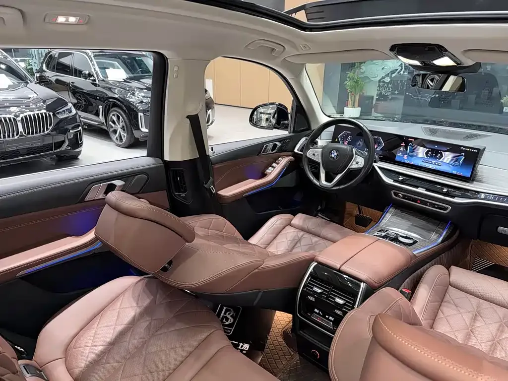 BMW X7 2023 из CN, фото 4