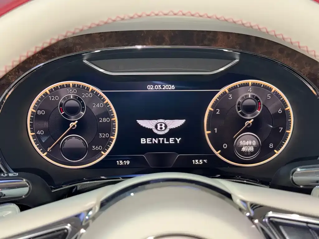 Bentley Flying Spur — фото 6