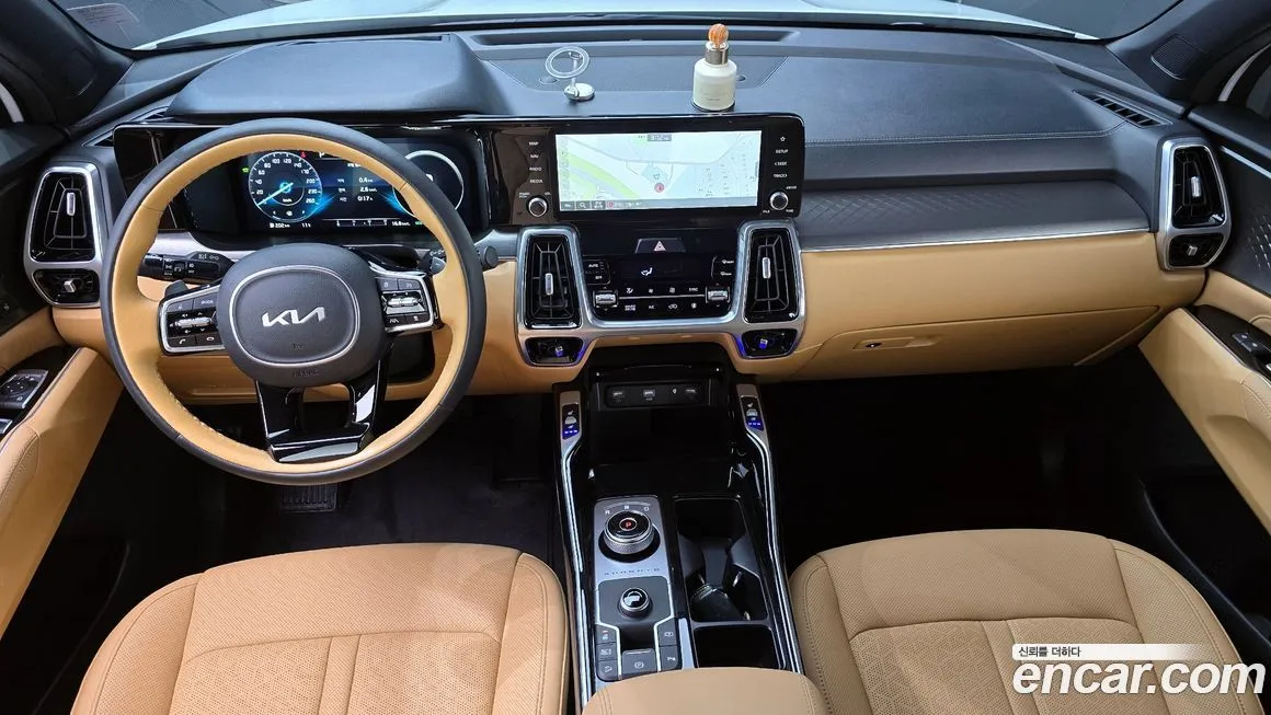 Kia Sorento — фото 9
