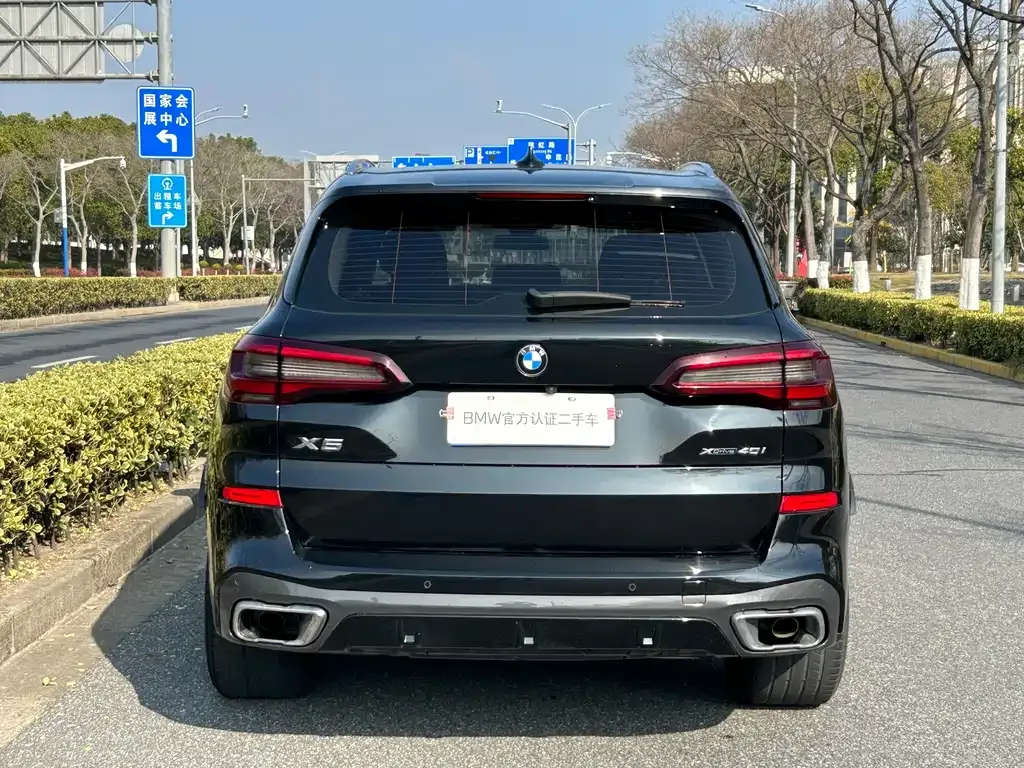 BMW X5 (Import) — фото 2