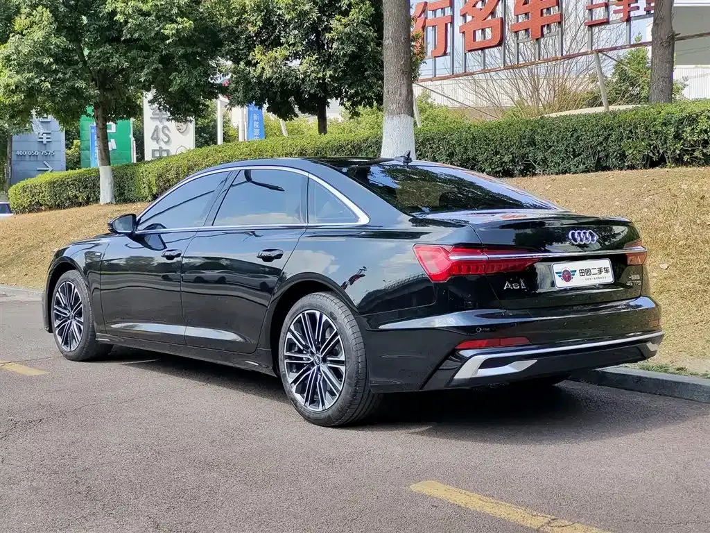 Audi A6L — фото 4