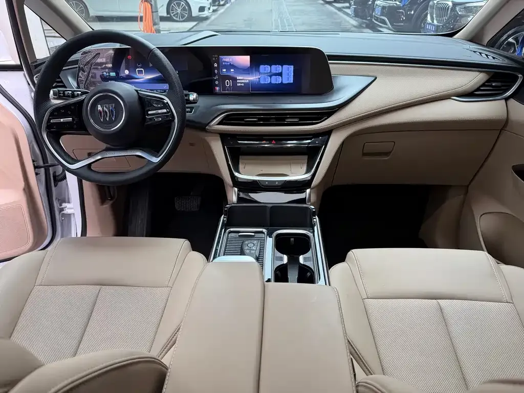Buick GL8 Hybrid — фото 6