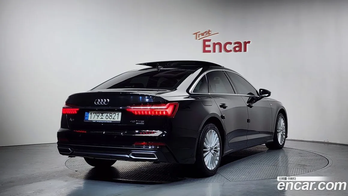 Audi A6 — фото 10