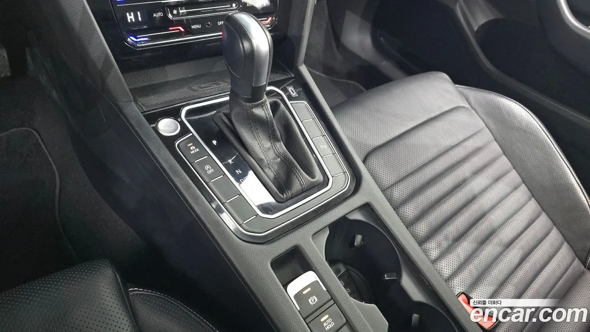 Volkswagen Passat 2022 из KR, фото 3