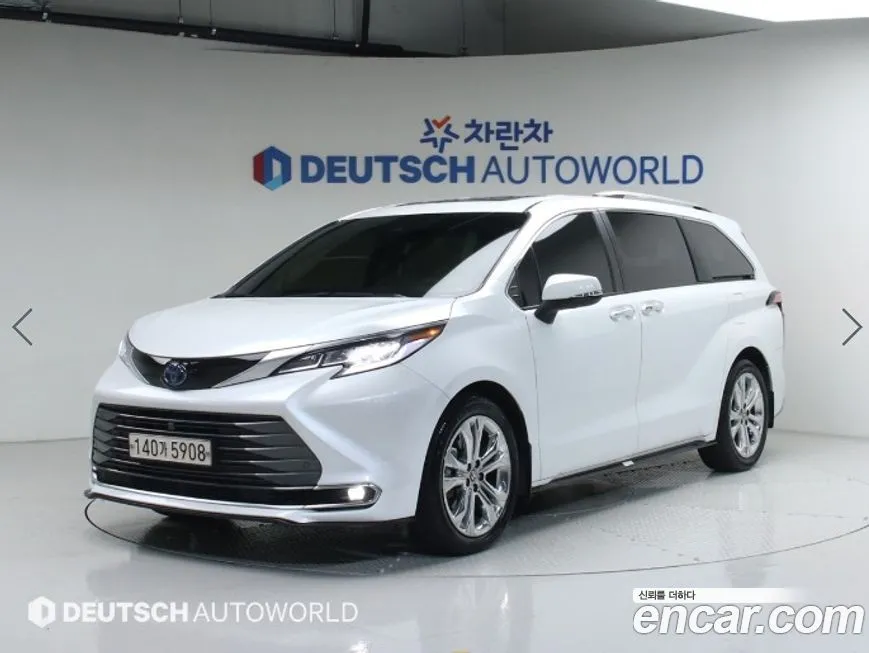 Toyota Sienna 2022 из KR, фото 1