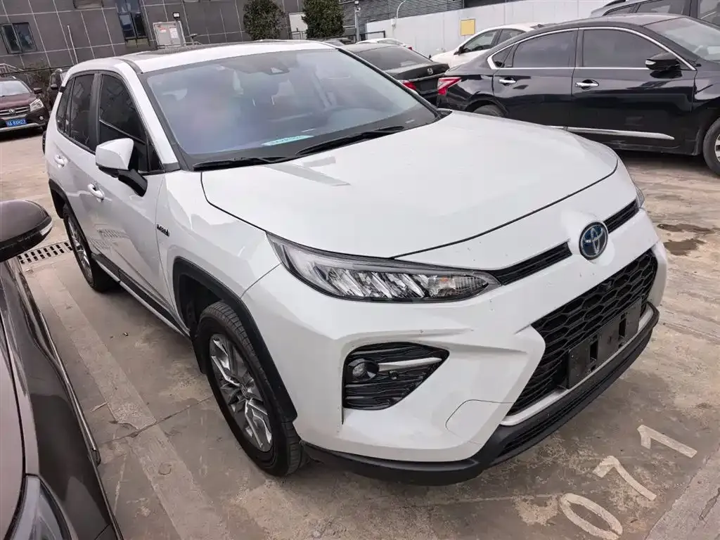 Toyota Wildlander 2022 из CN, фото 3