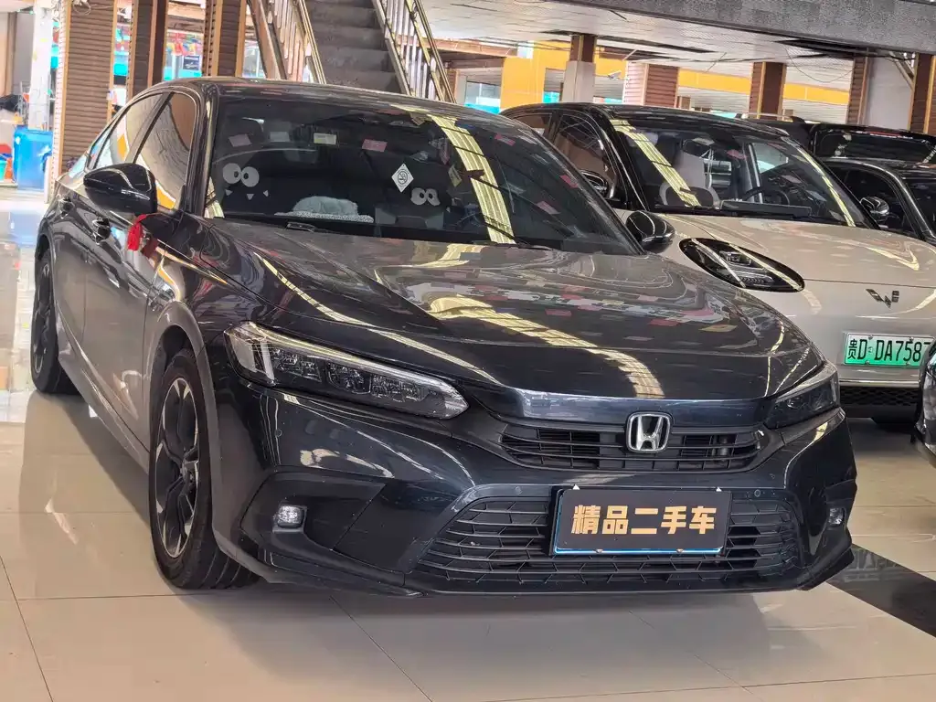 Honda Civic — фото 8