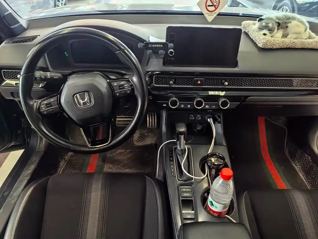 Honda Civic — фото 7