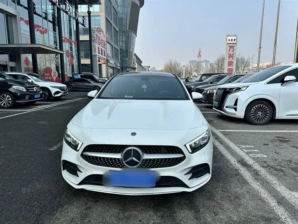 Mercedes-Benz A-Class — фото 8