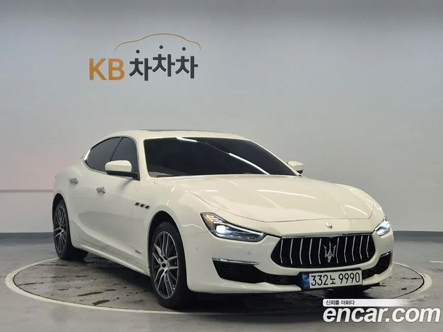 Maserati Ghibli — фото 7